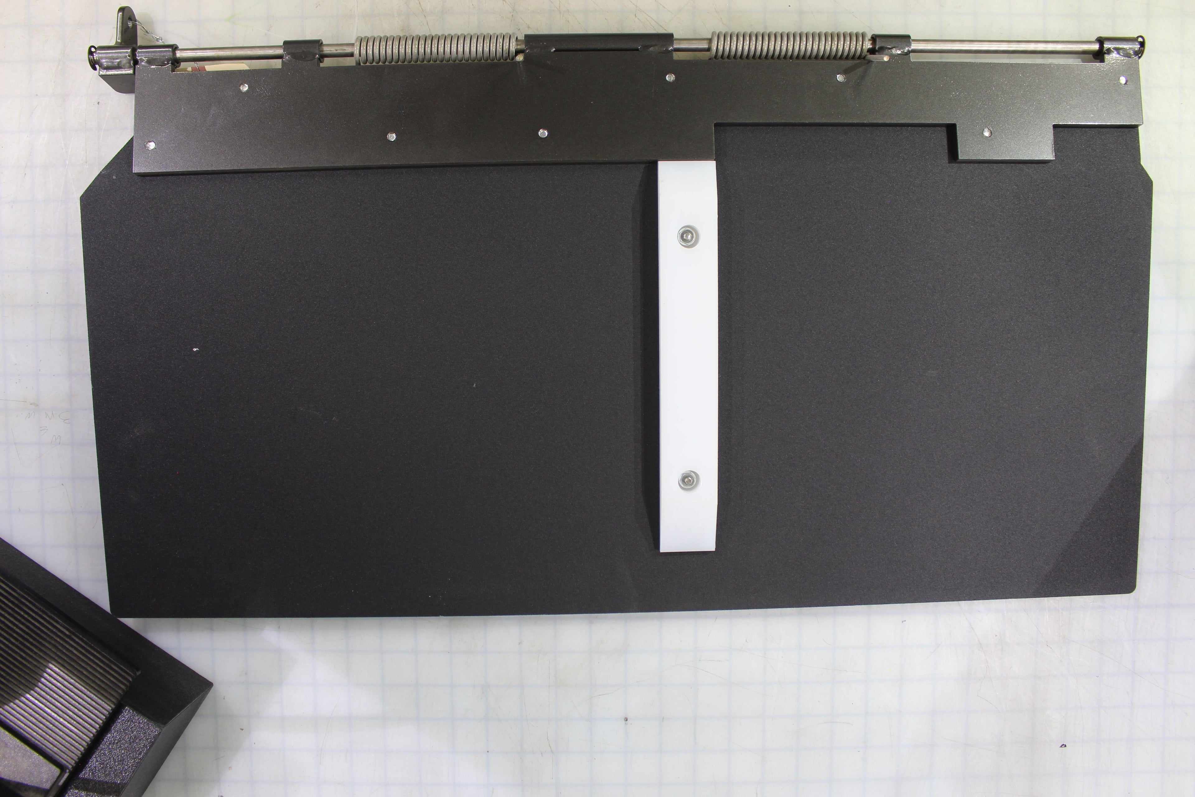 Braun 71400A-15KS Assembly Rear Barrier 15" UVL601C Kit Shipout