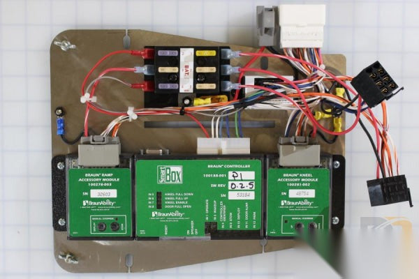 Braun Assembly Controller And Fuse Block 580L Toyota Kit Shipout E91034A-1201KS