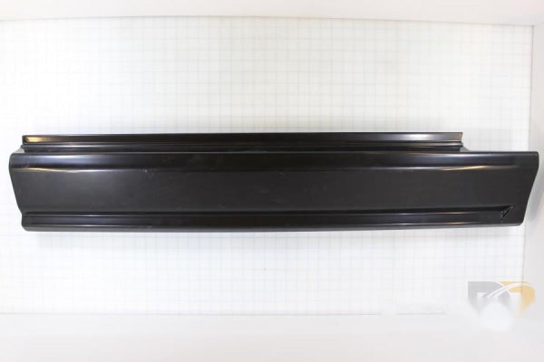 E51723 Flare Passenger Front 2011
